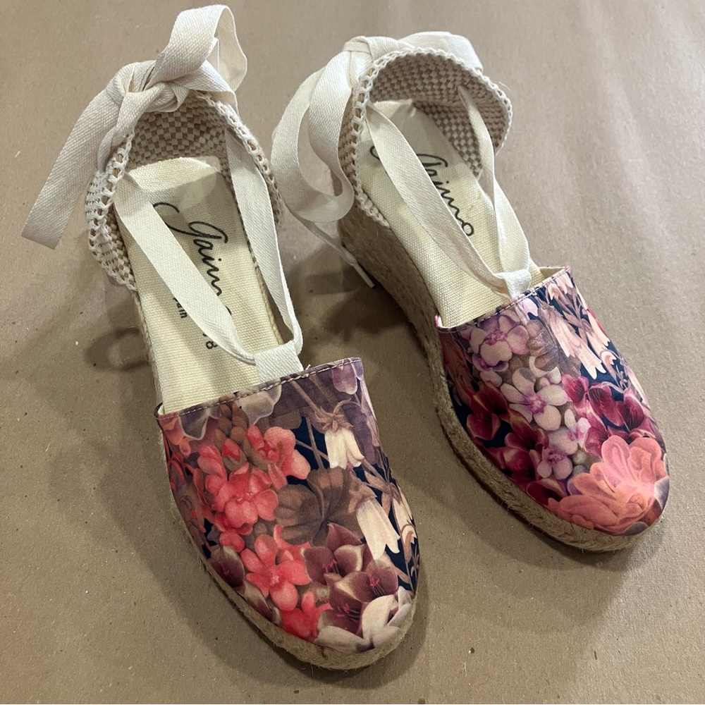 Gaimo Watercolor Floral Espadrille Wedge Sandals Made in Spain size 36